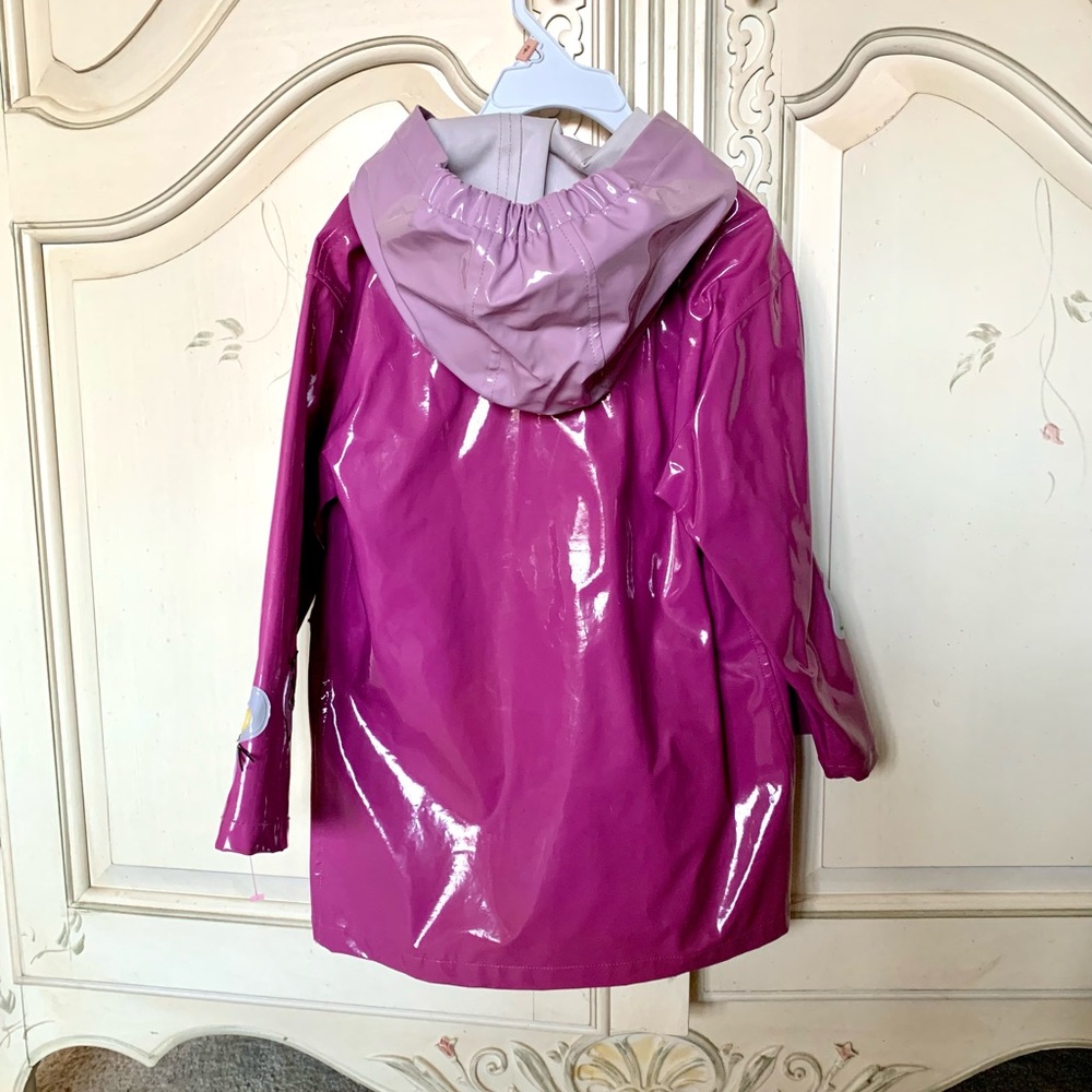 Kidorable Little Girl’s Hooded Purple Butterfly Raincoat Size 4T - Picture 8 of 8